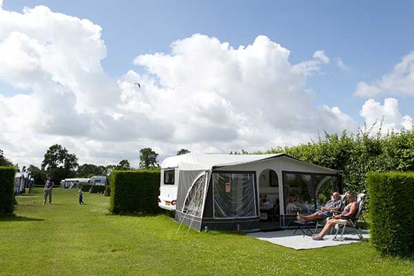 Luxus Komfort Stellplatz mit privatem Whirlpool oder privater Dusche in Zeeland Niederlande