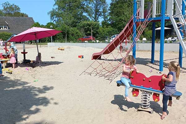 Camping mit Spielplatz