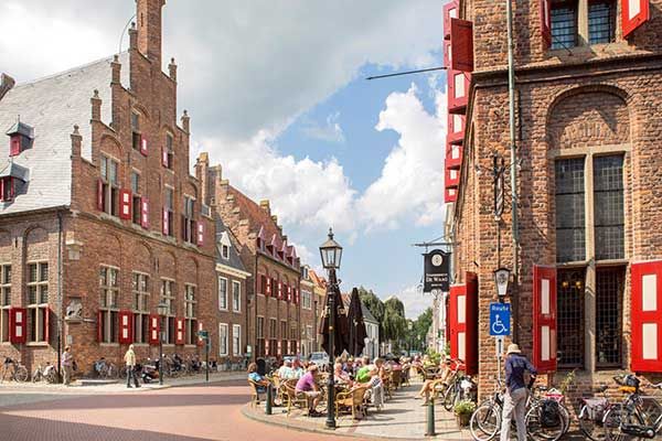Mittelalterliche Stadtchen Niederlande