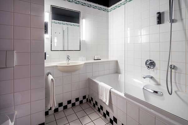 Badezimmer Hotel Figi Niederlande