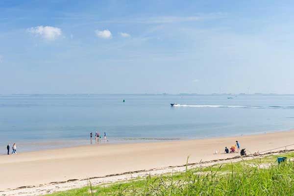 Ferienhaus mieten am Strand in Zeeland Niederlande