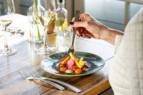 Restaurant am Wasser in den Niederlanden