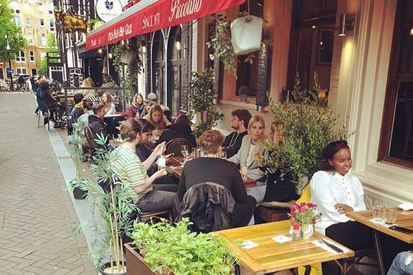 Terrasse Biergarten Ristorante Pizzeria Piccolino