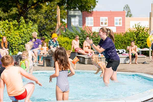 5 Sterne Campingplatz mit Schwimmbad in den Niederlanden